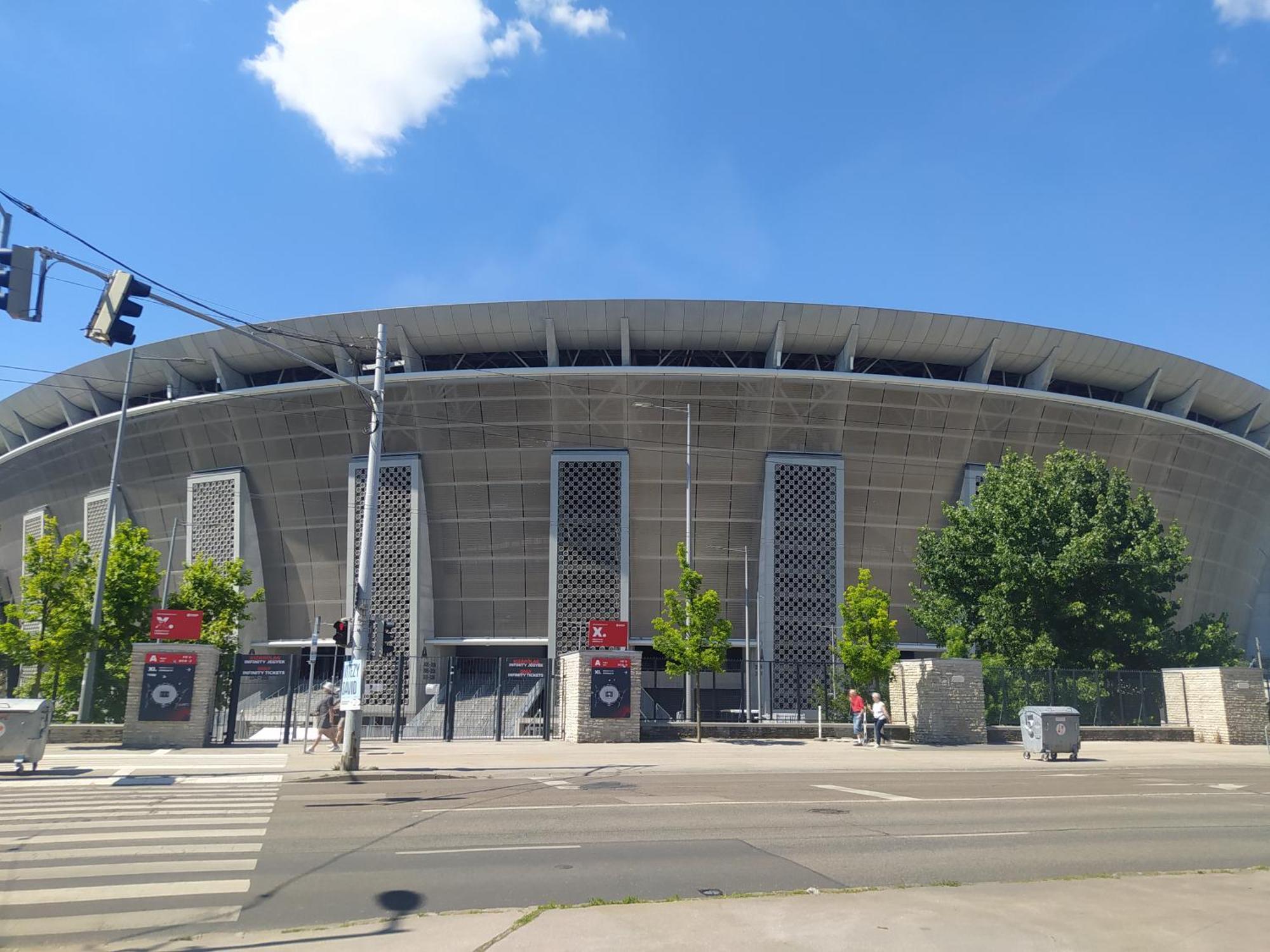 Lady Mabel'S Apartment Near To Arena, Puskas Stadion And City Park, With Guarded Parking Place Boedapest Buitenkant foto